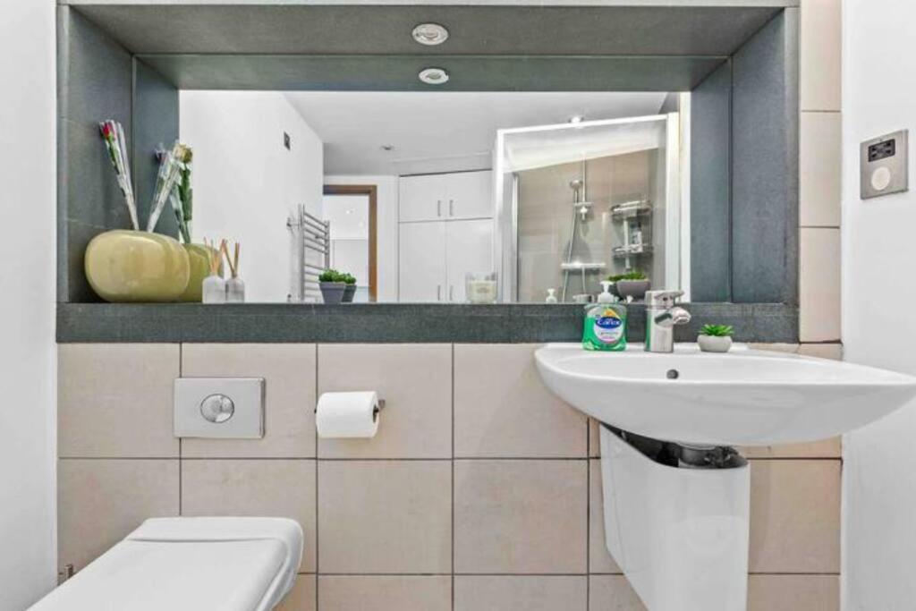 Luxe Living Near Piccadilly Hy11 Apartment ลอนดอน ภายนอก รูปภาพ
