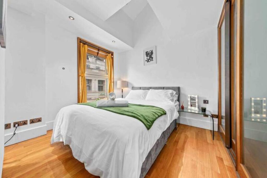 Luxe Living Near Piccadilly Hy11 Apartment ลอนดอน ภายนอก รูปภาพ